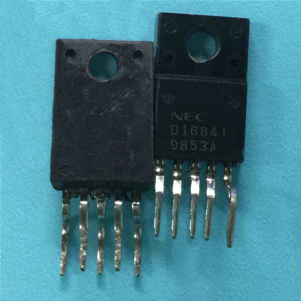 NEC D16841 Excavator Computer Board Engine Control Chip