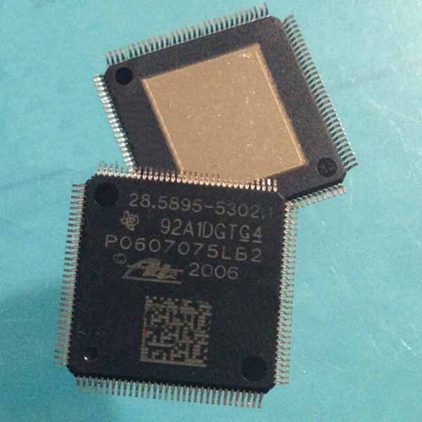 28.5895-5302.1 P0607075LB2 Car airbag Computer Board Engine Chip