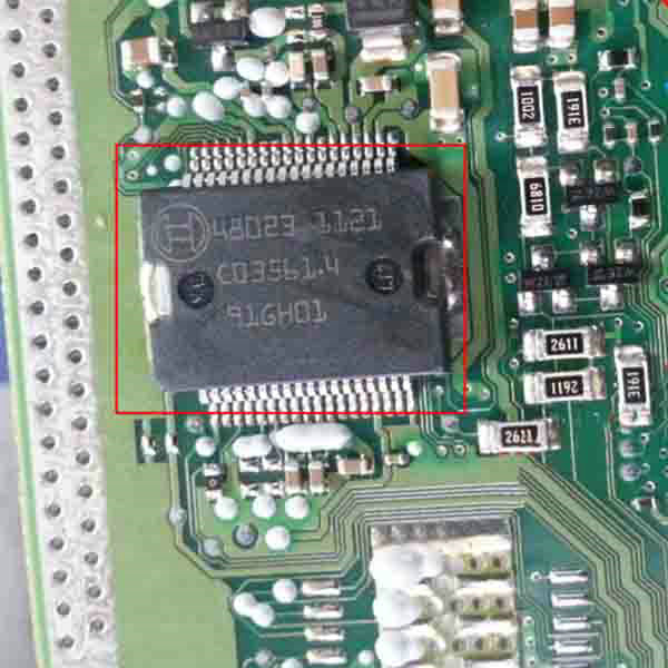 Bosch 48023 BOSCH automobile engine power driver IC ECU CHIP