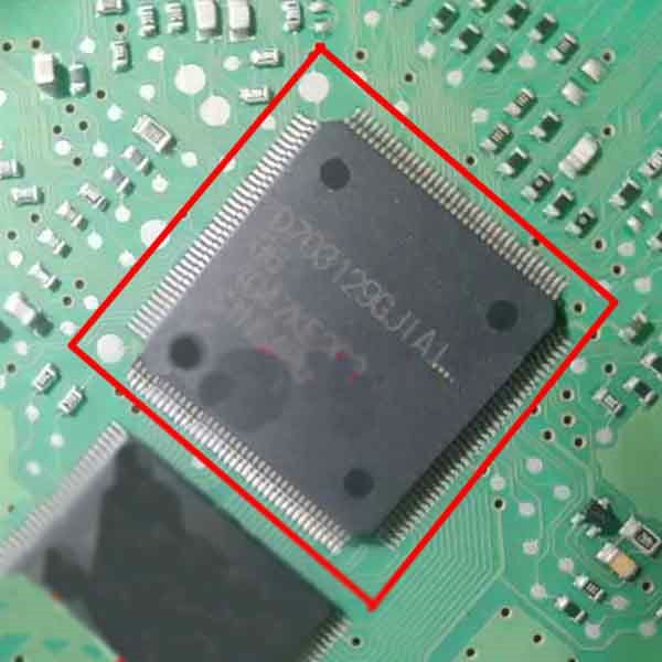 Car Computer Box Processor D703129GJ(A) Car Computer Board Meter Displaceable CPU Processor