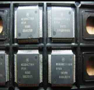 MC68HC711K4VFU4 1K59D automotive computer board driver IC