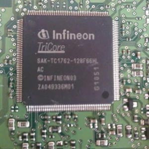 SAK-TC1762-128F66HL Auto Computer Board Commonly Used CPU