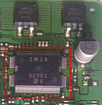 SE983 DENSO Car ECU chip Automotive Engine Control IC