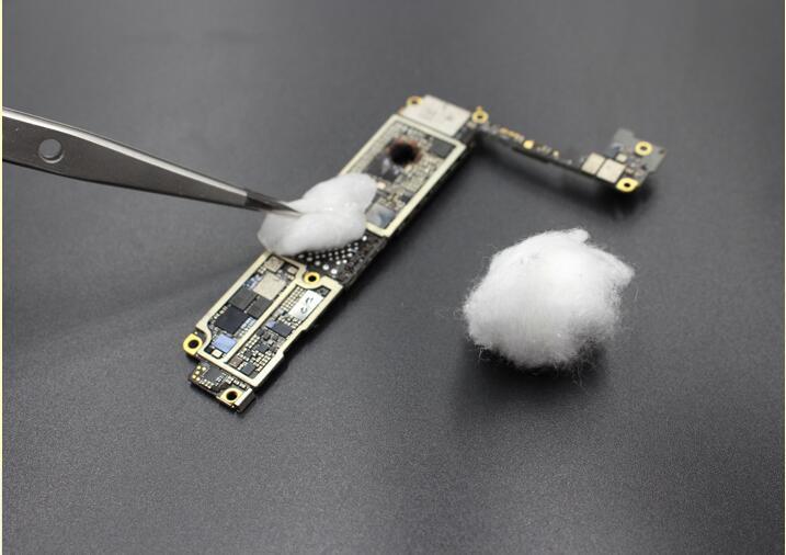 PCB motherboard cleaning Medical cotton ball Soldering repair cleaning